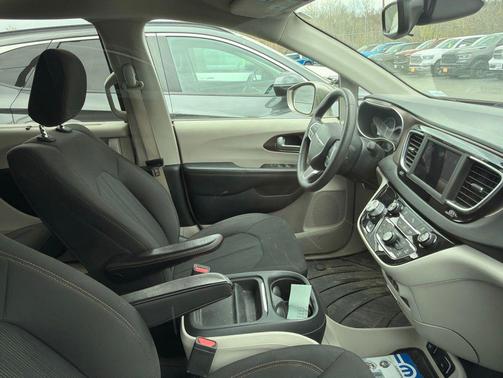 Molten Silver 2018 Chrysler Pacifica Touring Plus