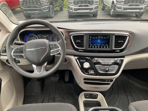 Molten Silver 2018 Chrysler Pacifica Touring Plus