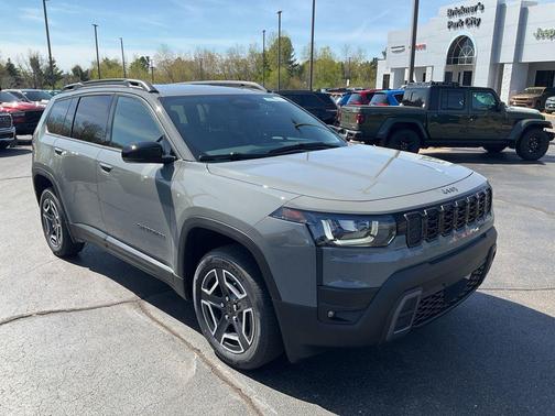 Sting-Gray Clearcoat 2026 Jeep Cherokee Limited