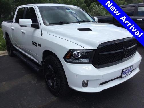 2018 RAM 1500 Night Crew Cab 4x4 5'7' Box