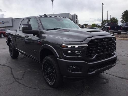 2025 RAM 2500 Limited Crew Cab 4x4 6'4' Box