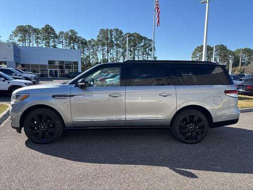 2024 Lincoln Navigator Black Label