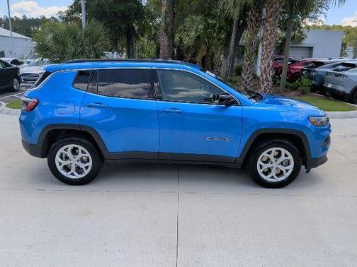 Hydro Blue Pearlcoat 2024 Jeep Compass Latitude