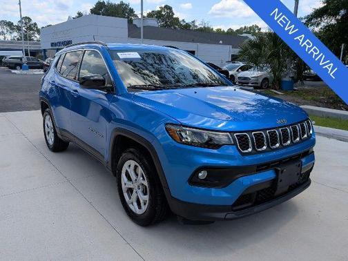Hydro Blue Pearlcoat 2024 Jeep Compass Latitude