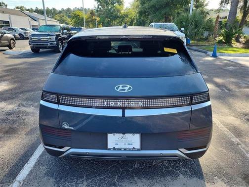 2022 Hyundai IONIQ 5 SEL