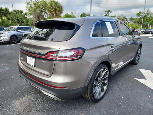 2020 Lincoln Nautilus Reserve