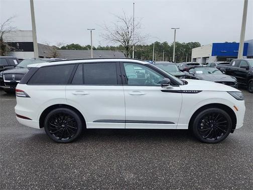 2025 Lincoln Aviator Reserve AWD