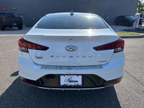 2020 Hyundai ELANTRA Limited