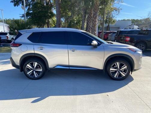 2022 Nissan Rogue Platinum