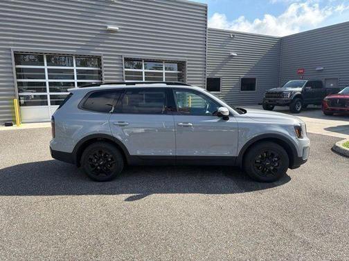 Wolf Gray 2024 Kia Telluride SX Prestige X-Pro