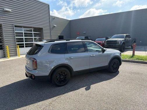 Wolf Gray 2024 Kia Telluride SX Prestige X-Pro