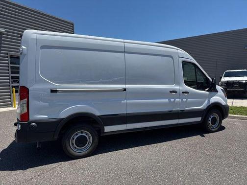 Oxford White 2024 Ford Transit-250 Base