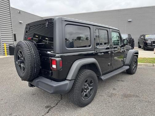Black Clearcoat 2021 Jeep Wrangler Unlimited Sport