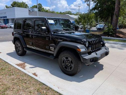 Black Clearcoat 2021 Jeep Wrangler Unlimited Sport