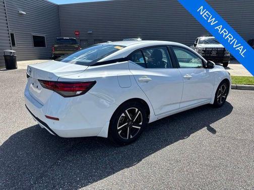 White 2024 Nissan Sentra SV