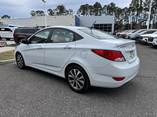 2017 Hyundai Accent Value Edition