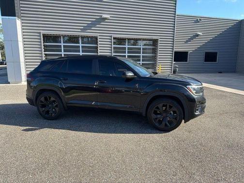 2024 Volkswagen Atlas Cross Sport 2.0T SEL