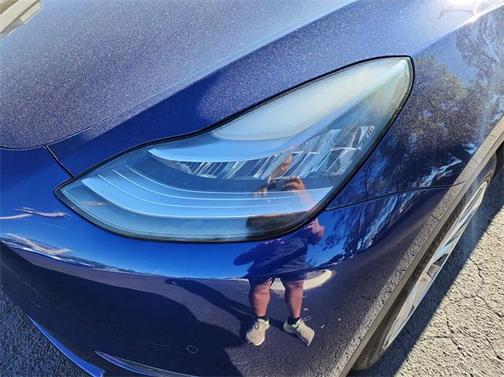 2021 Tesla Model Y Standard Range Rear-Wheel Drive