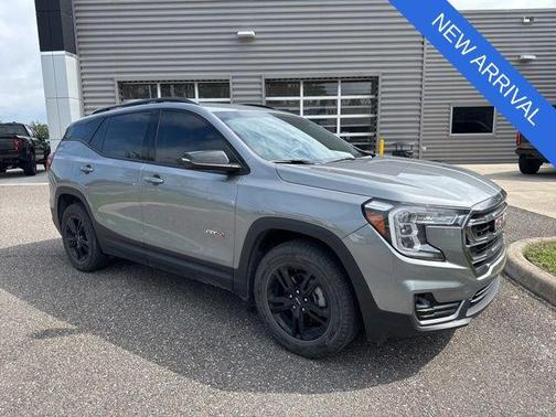 Sterling Metallic 2023 GMC Terrain AWD AT4