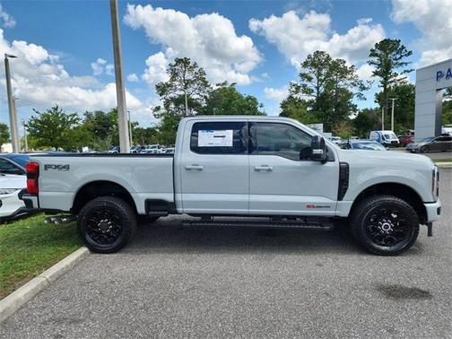 2025 Ford F-350 Lariat