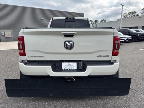 2022 RAM 3500 Limited Mega Cab 4x4 6'4' Box