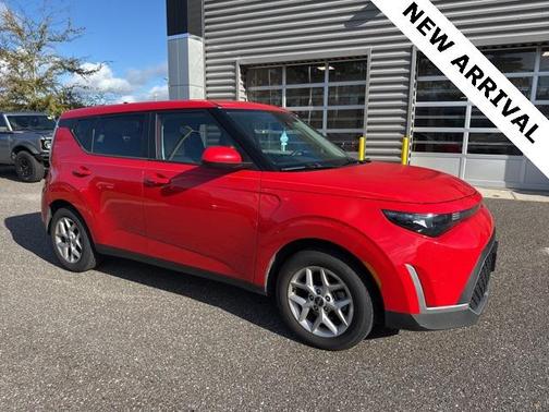2024 Kia Soul LX