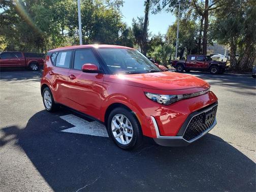 2024 Kia Soul LX