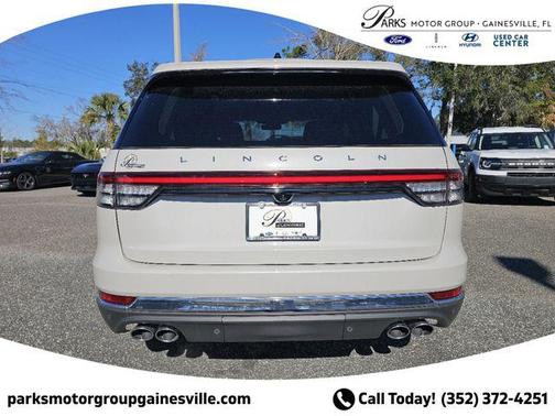 Ceramic Pearl Metallic Tri-Coat 2025 Lincoln Aviator Reserve AWD