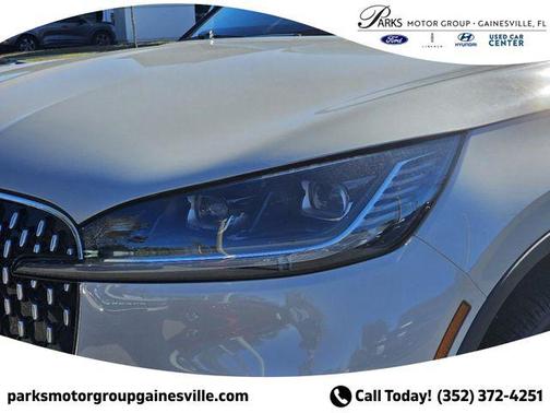 Ceramic Pearl Metallic Tri-Coat 2025 Lincoln Aviator Reserve AWD