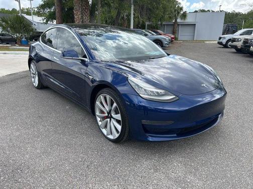 2018 Tesla Model 3 Long Range