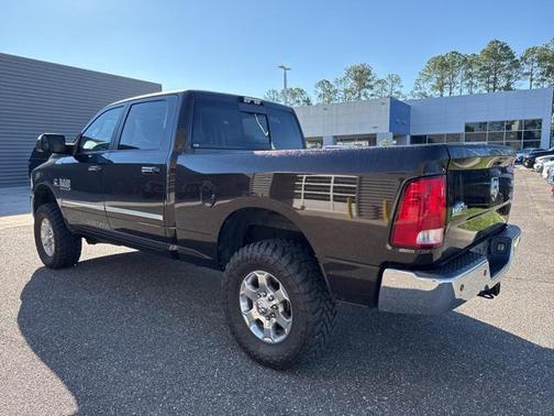2017 RAM 3500 Big Horn Crew Cab 4x4 6'4' Box