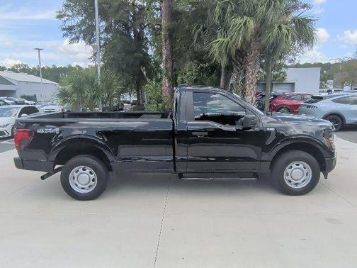 Agate Black Metallic 2024 Ford F-150 XL