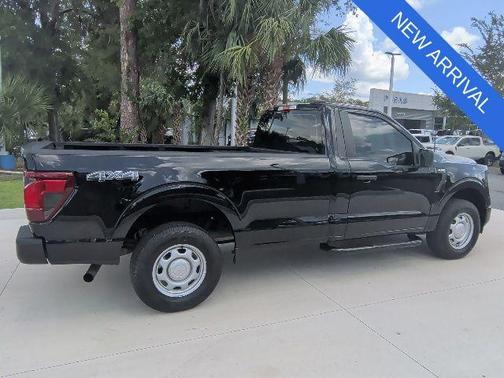 Agate Black Metallic 2024 Ford F-150 XL