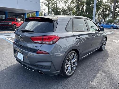 2019 Hyundai Elantra GT Base