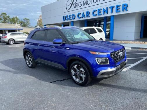 2024 Hyundai VENUE Limited