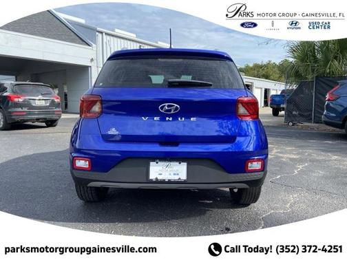 2024 Hyundai VENUE Limited