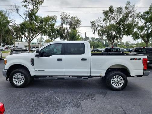 2017 Ford F-250 XLT