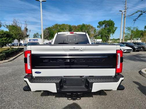 2025 Ford F-350 Platinum