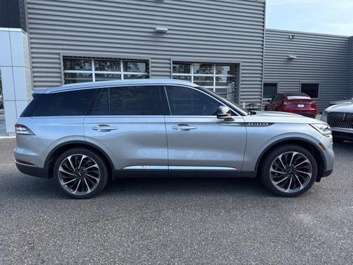 2022 Lincoln Aviator Reserve AWD