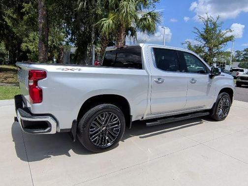 Silver Ice Metallic 2022 Chevrolet Silverado 1500 Limited LTZ