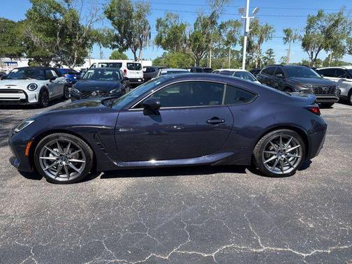 Galaxy Purple Pearl 2025 Subaru BRZ Series.Purple