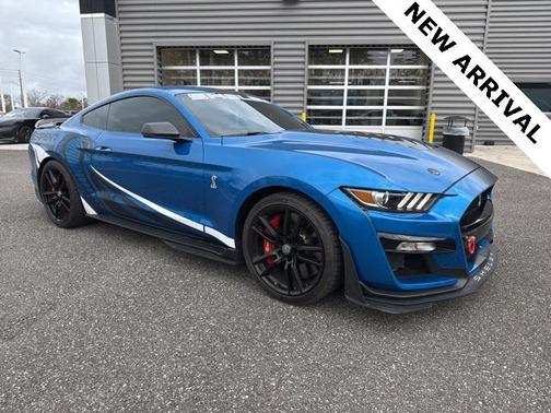 2020 Ford Shelby GT500 Base