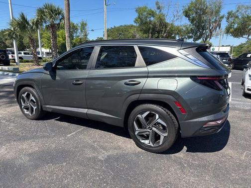 Amazon Gray 2022 Hyundai TUCSON SEL