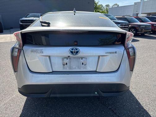 Classic Silver Metallic 2016 Toyota Prius Four