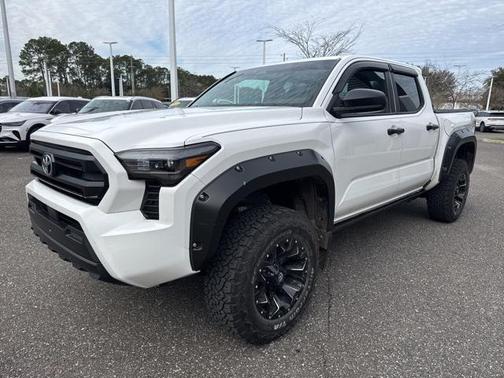 2024 Toyota Tacoma SR