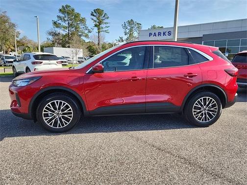 Rapid Red Metallic Tinted Clearcoat 2024 Ford Escape PHEV SE