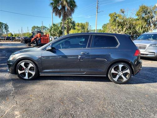2015 Volkswagen Golf GTI 2.0T S 4-Door