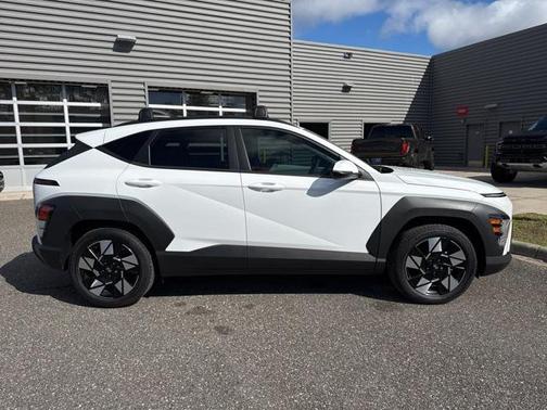 2025 Hyundai KONA SEL Convenience