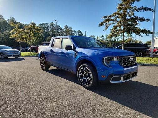 2025 Ford Maverick Lariat