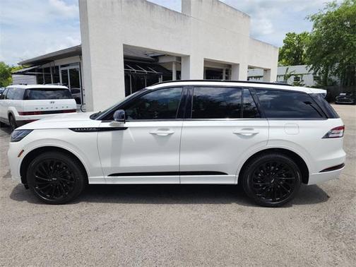 2025 Lincoln Aviator Reserve AWD